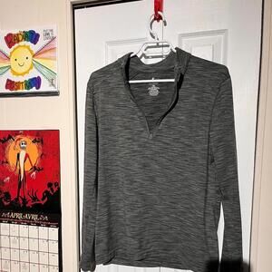 Long sleeve women’s Athletic Kyodan shirt